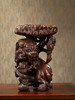 清	红木整挖瑞兽衔灵芝器座 商品缩略图4