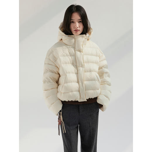 HeyDress绗线宽松连帽短款羽绒服 商品图1