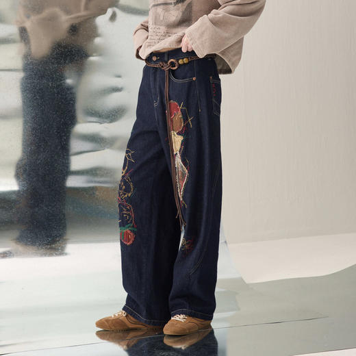 谜底香蕉裤长裤2026年春季新品显腿长贴布绣花牛仔裤女261MJ0018 商品图1