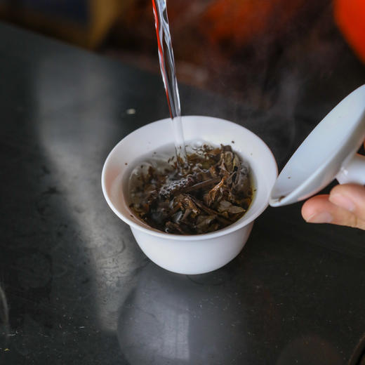 广诚行 2020年知守老白茶200g 商品图3