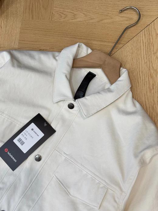 D120813Twill Utility纯色拒水舒展系扣翻衬衫式翻领夹克男款 商品图8