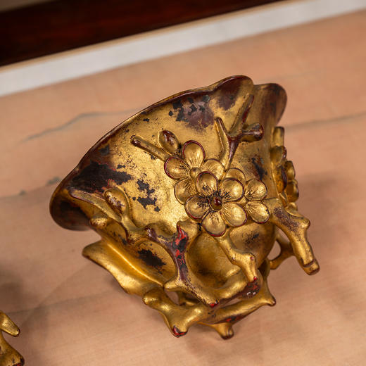 清	紫檀金漆梅花纹爵杯（一对） 商品图3