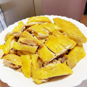 温氏 功夫盐焗越香鸡 *3只 约500-700g/只 咸香嫩滑，肉质软嫩，鲜嫩多汁，好吃到停不下来；真空包装，懒人美食；