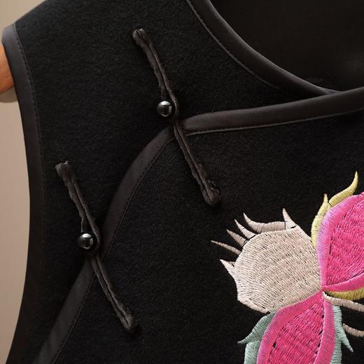 断码清仓价HH 25111307羊毛休闲毛呢马甲新中式旗袍刺绣外套 商品图2