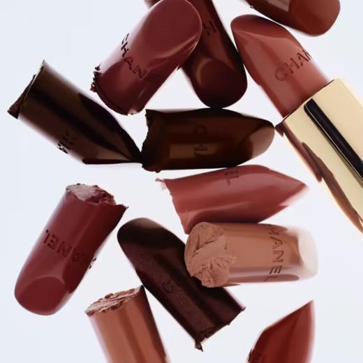 【限时特惠】CHANEL 香奈儿魅力丝绒口红3.5g【#51 暖茶棕色，#57 枫叶红橘，#58 复古红棕，#63 玫瑰粉豆沙，#211 红茶色】 香港直邮 商品图4