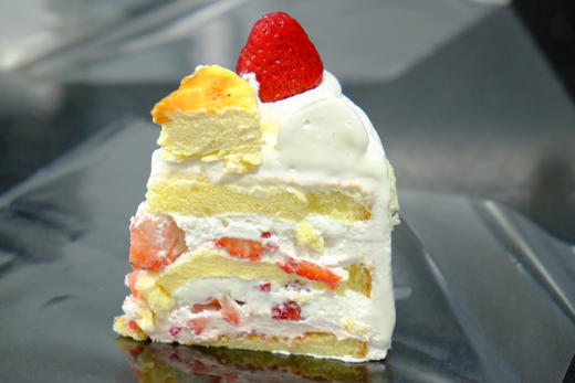 草莓冷萃酸奶蛋糕 商品图2