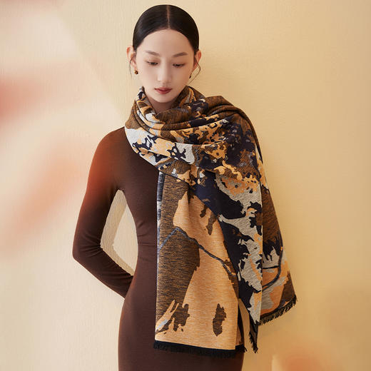 万事利真丝绒围巾-盛世鎏光 商品图2