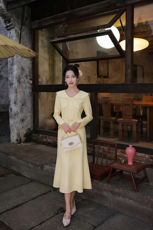 逸红颜明月优选#温婉新中式古董裙「瓷梦」淑女灵动蝴蝶结领，收腰显瘦微鱼尾 商品图4