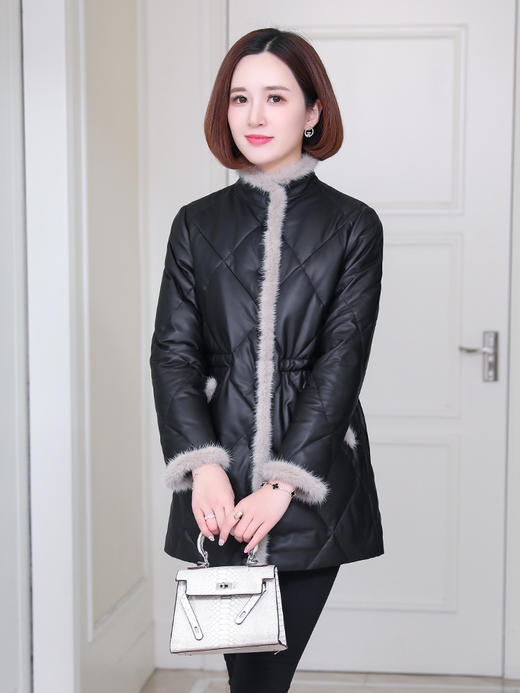 丁摩 海宁真皮羽绒服绵羊皮女中长款水貂毛外套 商品图4