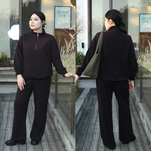 现货速发！【💜酱紫休闲套装】一穿即瘦，拉链半高领+直筒神裤，松紧袖口防风 & 上衣松紧下摆可调节，休闲显瘦两件套，可单拍可成套~可内搭，可外穿。适合10度~十几度温度，再冷要加外套 商品图0