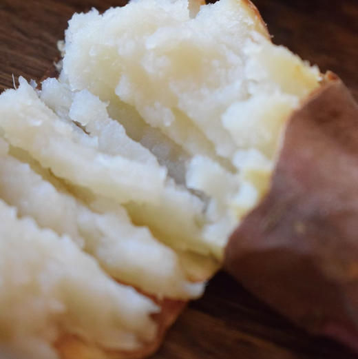 石家庄优选仓库速达，不太土蜜薯，高海拔稀缺黑土地种植，糖化周期长，甜度高，奶糯绵润，净重约4.5斤礼盒装 商品图1