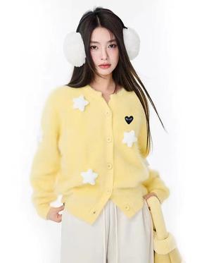 D120845甜美圆领设计黑色爱心黄色针织开衫