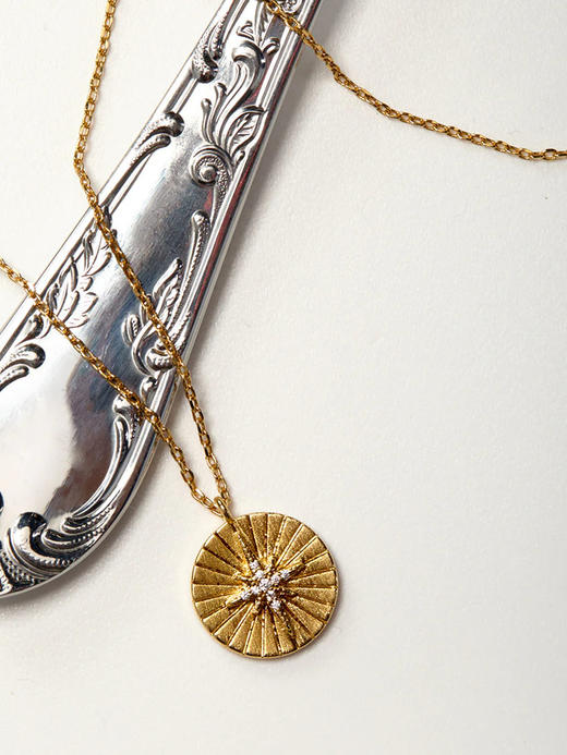 订购8周到｜MYA-BAY-DIWALI SKY-排灯节 金色 吊坠 项链［比利时设计师］ 商品图0