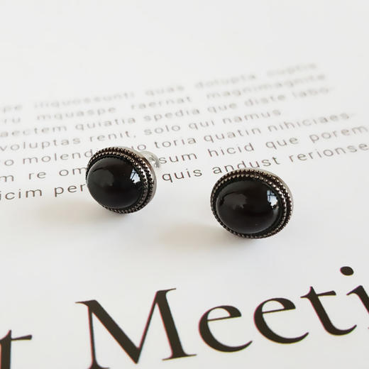 【天然正品】A货翡翠AU750白金镶天然细腻墨绿色糯冰种蛋面墨翠耳钉16.0*11.2*9.8MM（皆取最大值）女士251125NJS23 商品图4