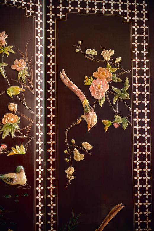 【已售】独角鹿西洋古董中国出品「富贵花鸟」主题百宝嵌装饰螺钿漆木四曲古董屏风 商品图4