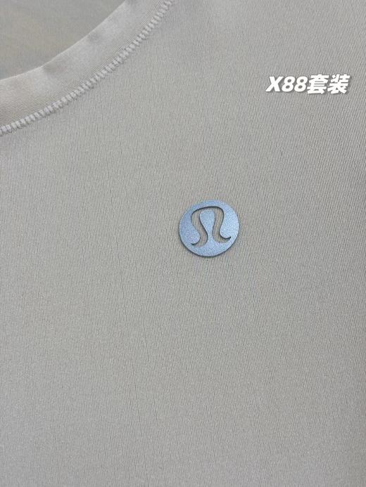 D120830新款轻便无痕蓄热玻尿酸保暖内衣套装女 商品图13