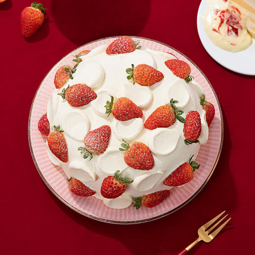 爆款回归【草莓流心爆爆】当季红颜草莓香甜柔嫩多汁，轻轻切开一抹雪白，陷入微咸海盐香草流心里，6英寸草莓下午茶 商品图1
