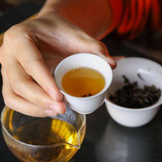 广诚行 2020年知守老白茶200g 商品图4