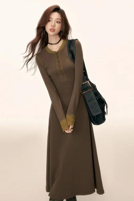 EPTISON/衣品天成 显瘦收腰针织长款连衣裙 21692 商品图1