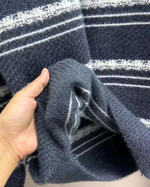 D120849秋冬条纹慵懒风宽松情侣款毛衣针织衫 商品图7