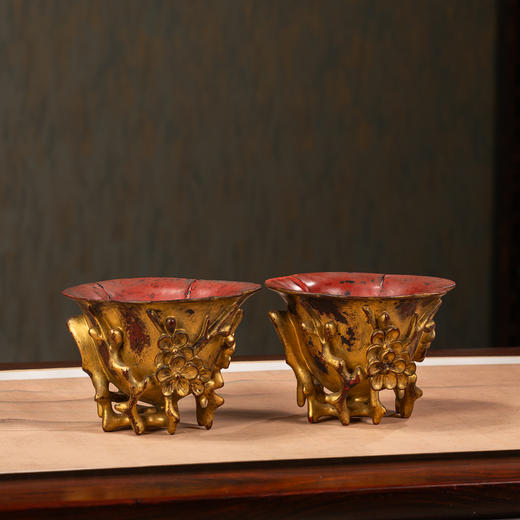 清	紫檀金漆梅花纹爵杯（一对） 商品图0