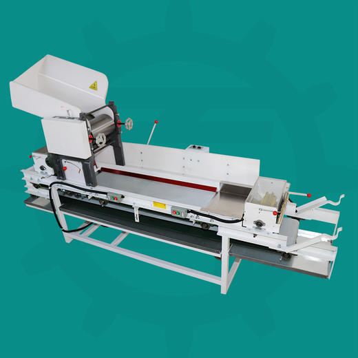 双面撒粉自动卷面自动翻皮压面机（价格不含物流费）免安装通电即用 商品图6