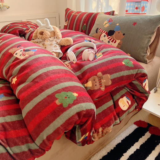 【品牌直发】加倍生活 A类数码印花圣诞新年限定款猫咪小熊加厚牛奶绒系列四件套 商品图2