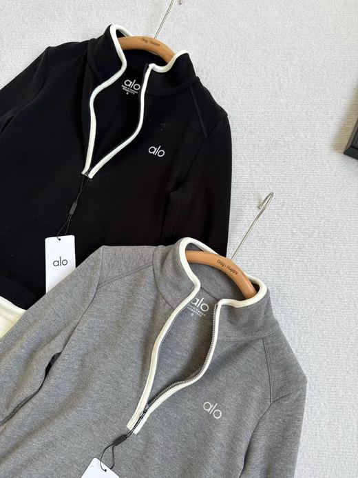 D120810女士秋冬新品羊毛半拉针织衫保暖长袖上衣 商品图2