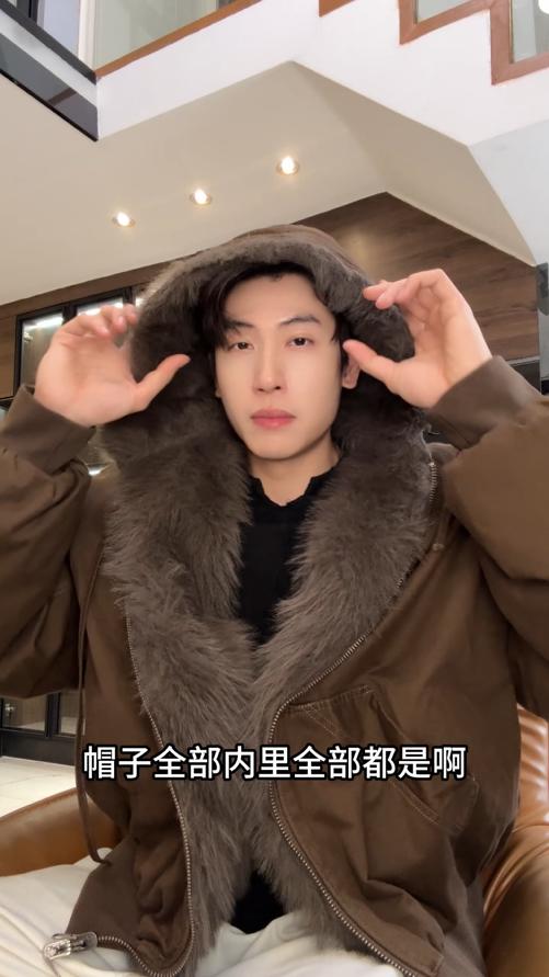 FC0034SDSA男士秋冬新款痞帅男装美式复古简约毛毛双面可穿连帽卫衣外套 商品图0