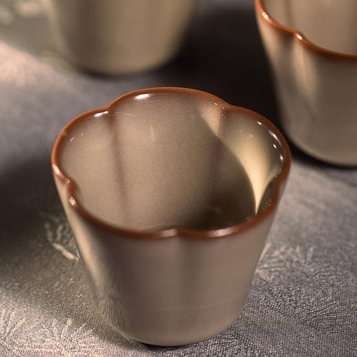 问鼎哥窑牛角款化钧杯 对杯 商品图0