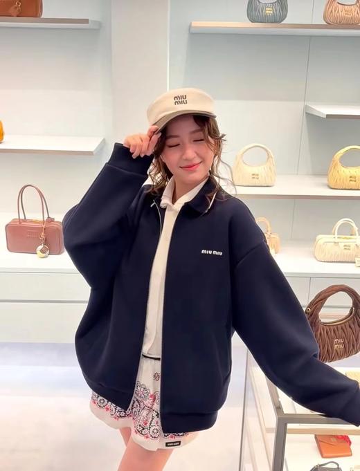 D120803珠地徽标字母Logo刺绣海军蓝夹克外套 商品图6