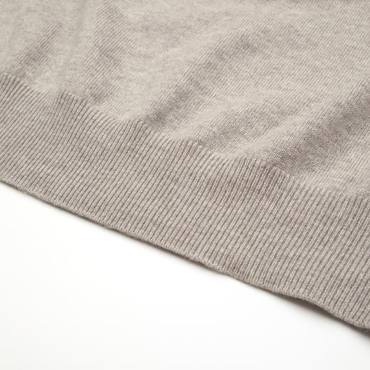 ROMI STUDIO”高支数羊绒羊毛“细腻柔软宽松灰套头毛衫 RWCASU6754 商品图4