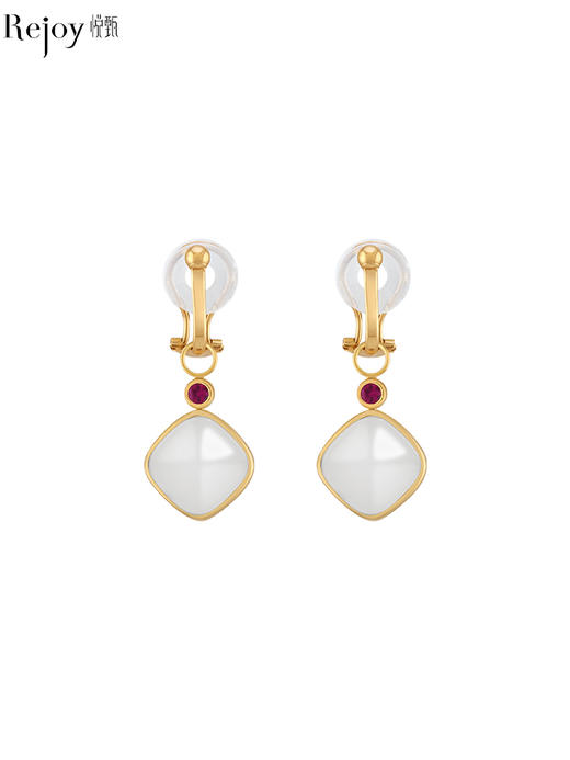 【天猫同款】玉塔 18k金红宝石和田玉耳挂 商品图0