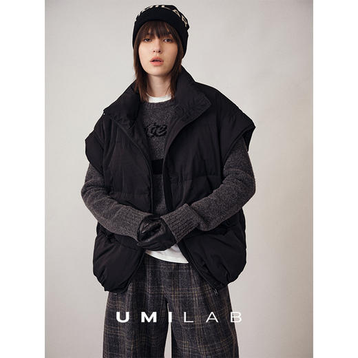 UMILAB｜暖屿*磨砂绒感防水面料+95白鹅绒宽肩廓形羽绒马甲F366W 商品图0