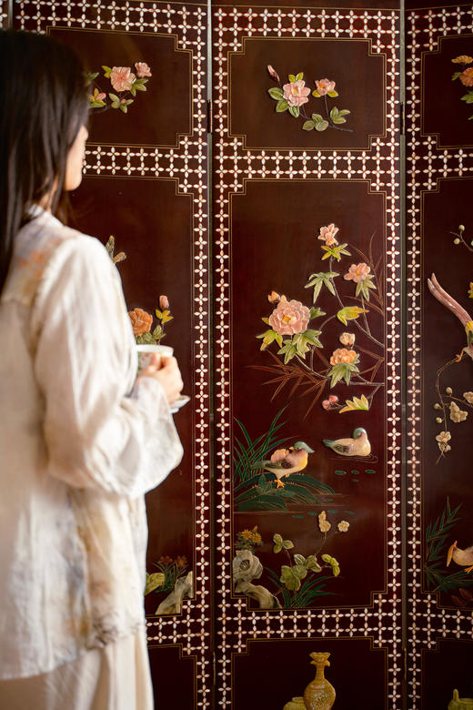 【已售】独角鹿西洋古董中国出品「富贵花鸟」主题百宝嵌装饰螺钿漆木四曲古董屏风 商品图1