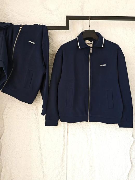 D120803珠地徽标字母Logo刺绣海军蓝夹克外套 商品图3