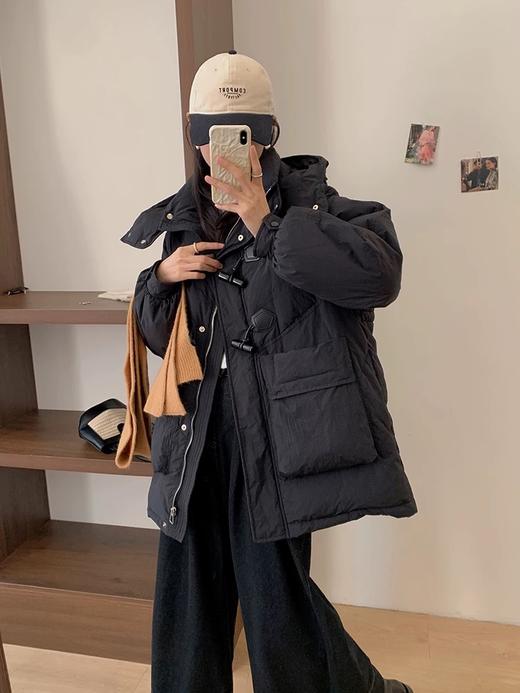 高颜值又保暖【卉遇&中长款木头扣羽绒服HY-26】90白鸭绒填充  商品图3