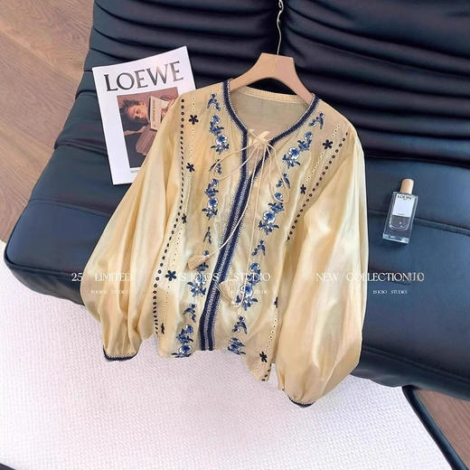丁摩 民族风刺绣系带长袖衬衫女春夏款设计感复古薄款洋气上衣5ZF-8882 商品图0