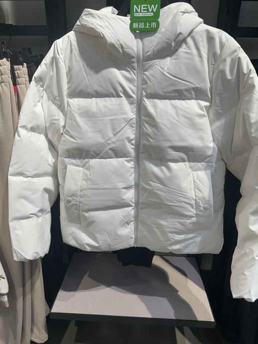 安踏（ANTA）防泼水羽绒服丨短款鸭绒保暖连帽羽绒外套女款风衣162447919 商品图0