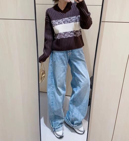 D120879复古气质拼色条纹小V领落肩宽松坑条加厚针织毛衣 商品图5