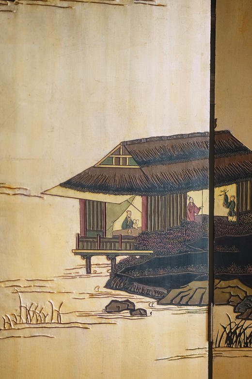 独角鹿西洋古董 20世纪中国出品传统山水亭台主题金地款彩雕漆双面六曲屏风 商品图6