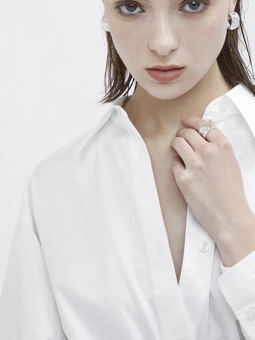 APPLOGUE｜EA2513W 寰系列之旋转镂空耳饰 [ 银 ] 商品图3