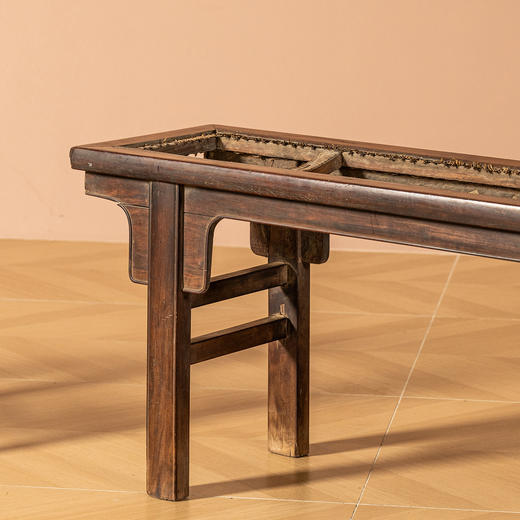 清早期	黄花梨夹头榫刀牙板春凳（一对） 商品图2