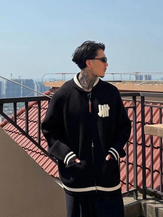 D120802五条杠撞色Logo条纹运动复古元宝针翻领针织衫拉链外套 商品图10