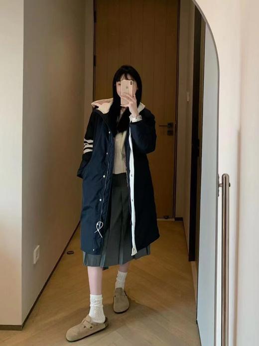 D120868学院风百搭保暖四杠长款羽绒服男女同款 商品图5