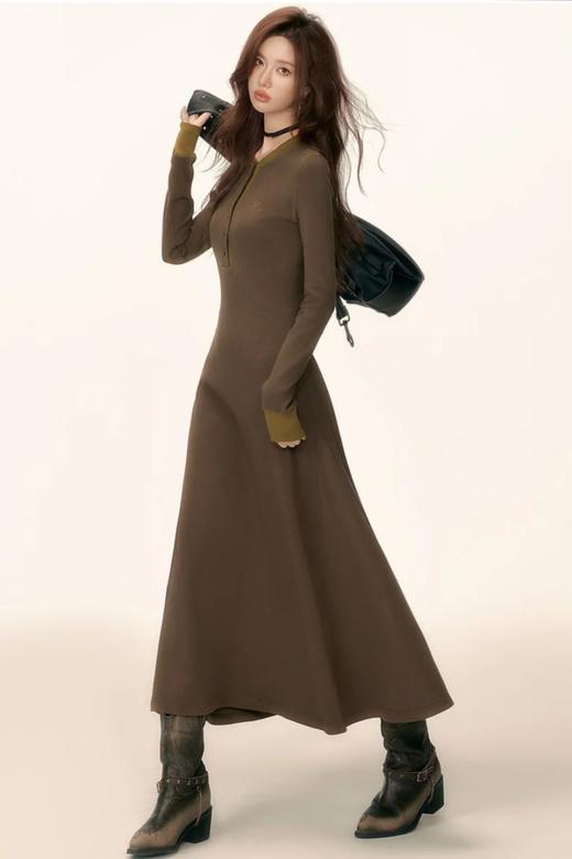 EPTISON/衣品天成 显瘦收腰针织长款连衣裙 21692 商品图2