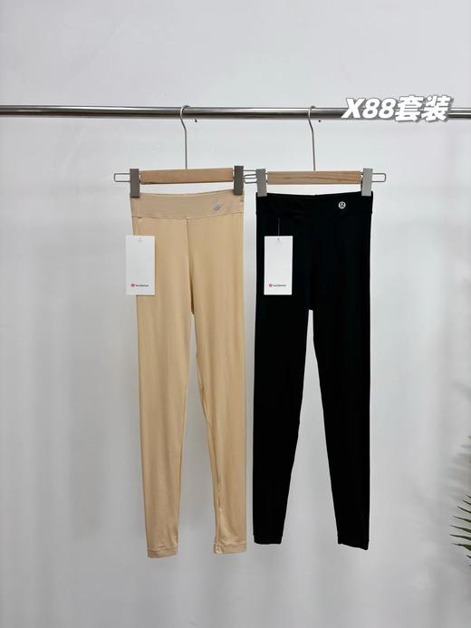 D120830新款轻便无痕蓄热玻尿酸保暖内衣套装女 商品图3