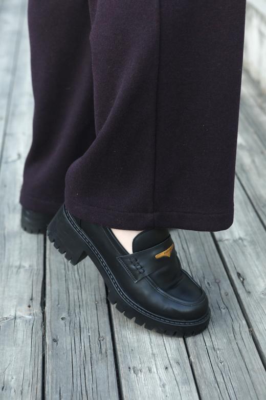 现货速发！【💜酱紫休闲套装】一穿即瘦，拉链半高领+直筒神裤，松紧袖口防风 & 上衣松紧下摆可调节，休闲显瘦两件套，可单拍可成套~可内搭，可外穿。适合10度~十几度温度，再冷要加外套 商品图6