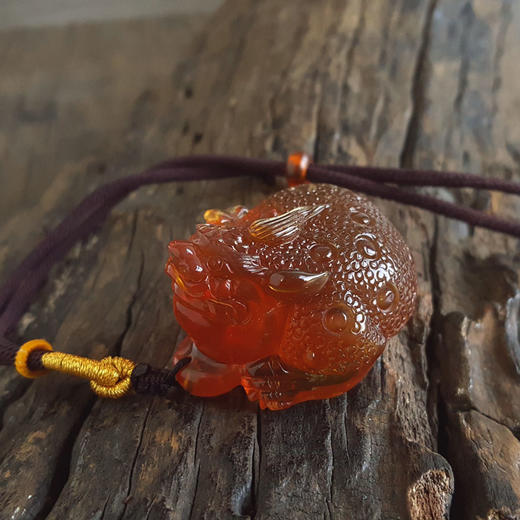 【天然正品】天然无杂裂瑞兽（招财纳福）墨西哥蓝珀吊坠项链37.1*25.5*33.5MM（皆取最大值）中性251125NJS24 特价 商品图4