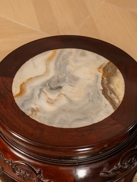 二十世纪	红木镶云石螭龙纹三弯腿五足圆凳（一对） 商品图2